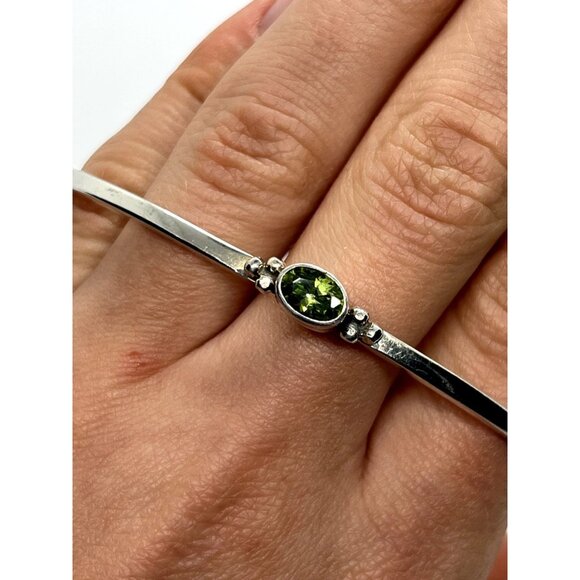 925 STERLING SILVER PERIDOT BRACELET - Picture 1 of 10